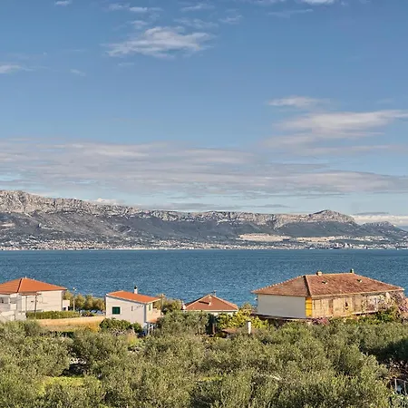 The Lookout Liveli - Premium Sea-view * Slatine